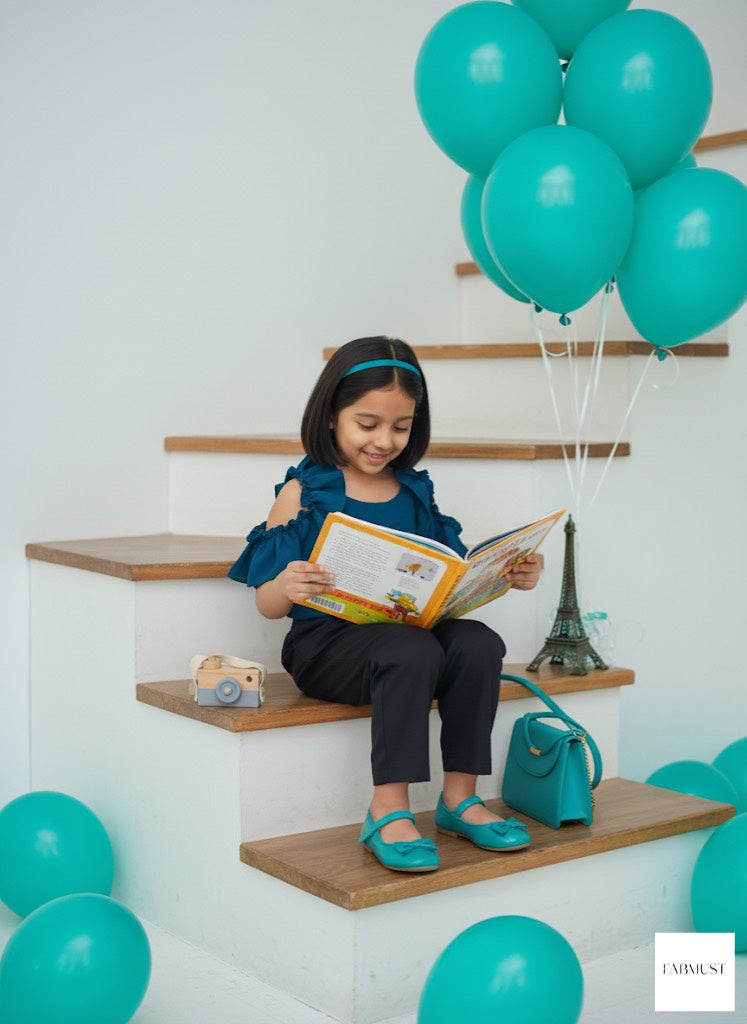 Teal Top & Pleated Wide Leg Pants